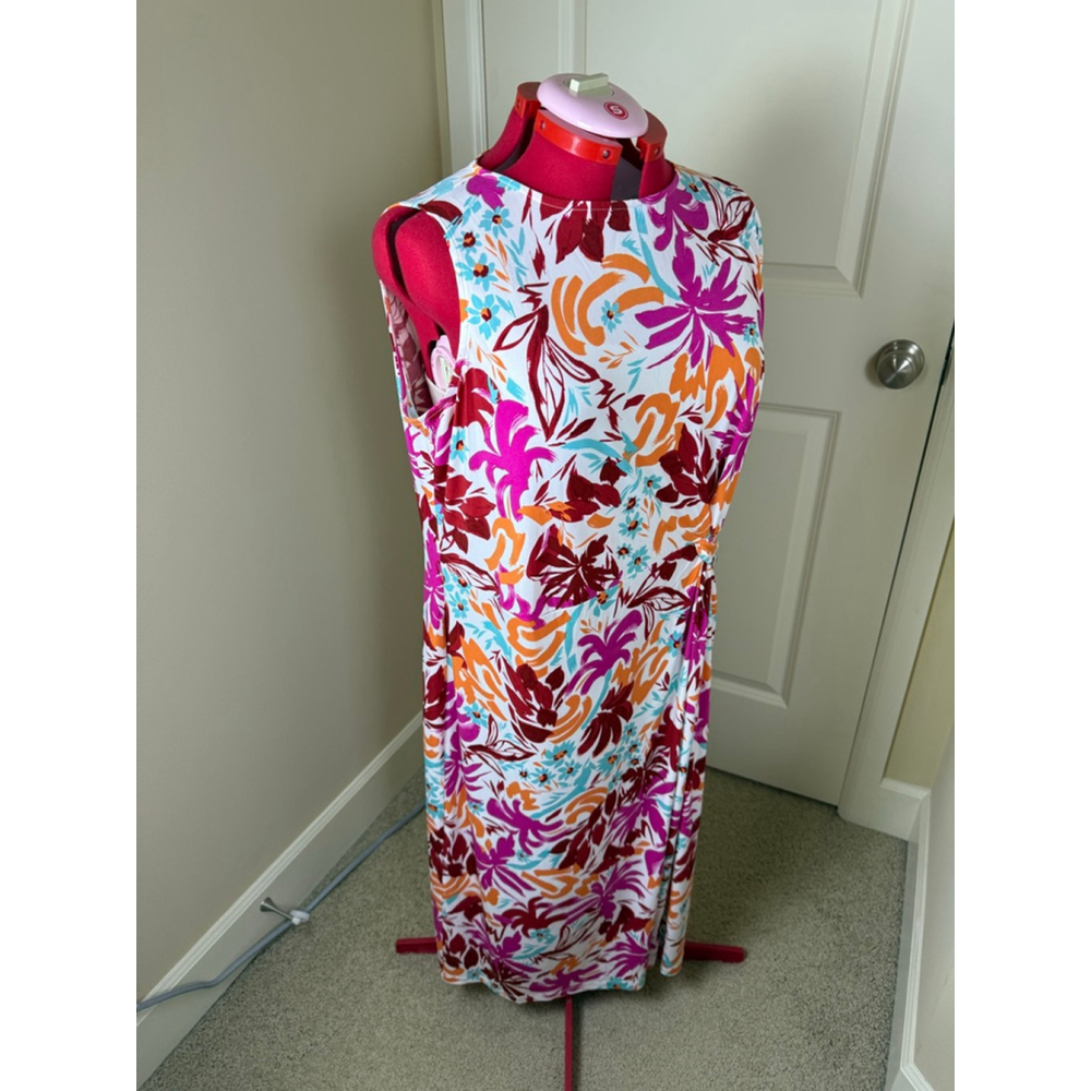 NWOT Women's Maggy London Plus 16W White Floral Fuchsia Sleeveless Midi Dress